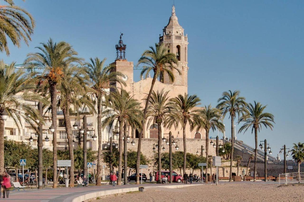 Ático con Fantásticas Vistas al Mar y la iglesia Apartamento Sitges Exterior foto