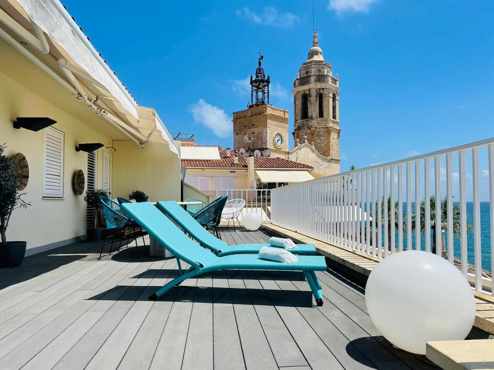 Ático con Fantásticas Vistas al Mar y la iglesia Apartamento Sitges Quarto foto